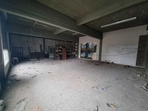 GALPON + LOCAL COMERCIAL + 2 DEPTOS 