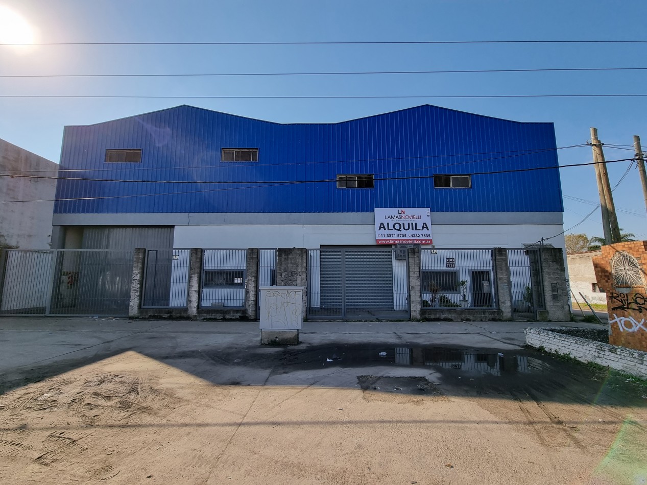 GALPON/DEPOSITO CON OFICINAS Y VESTUARIOS