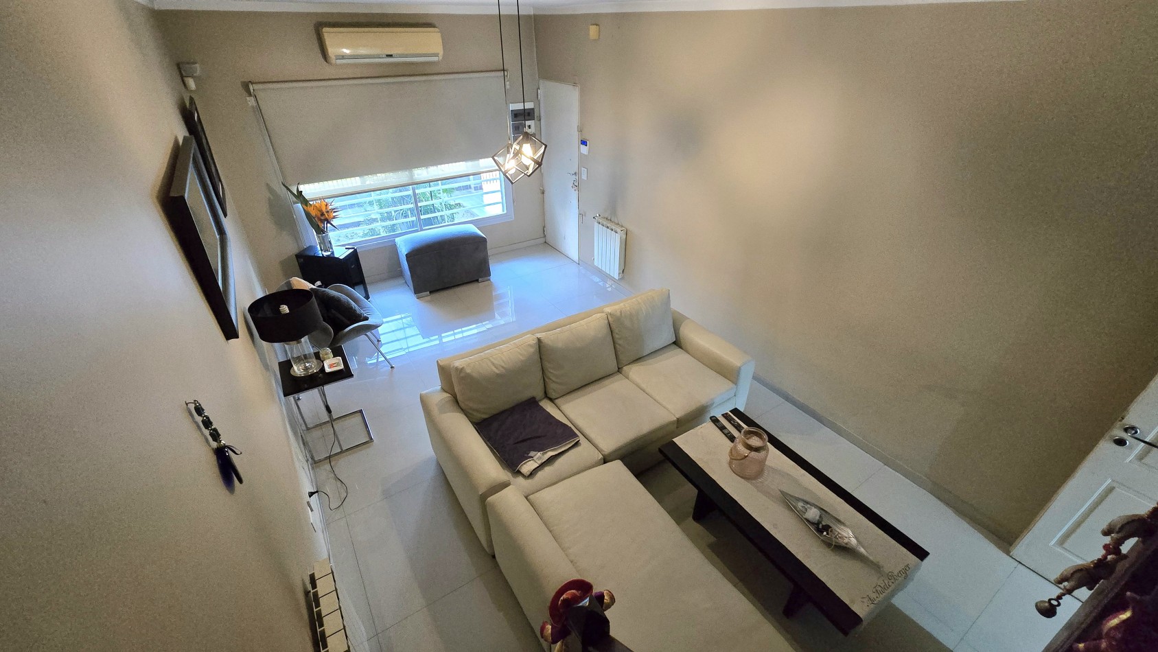 AMPLIA Y MODERNA CASA DE 5 AMBIENTES