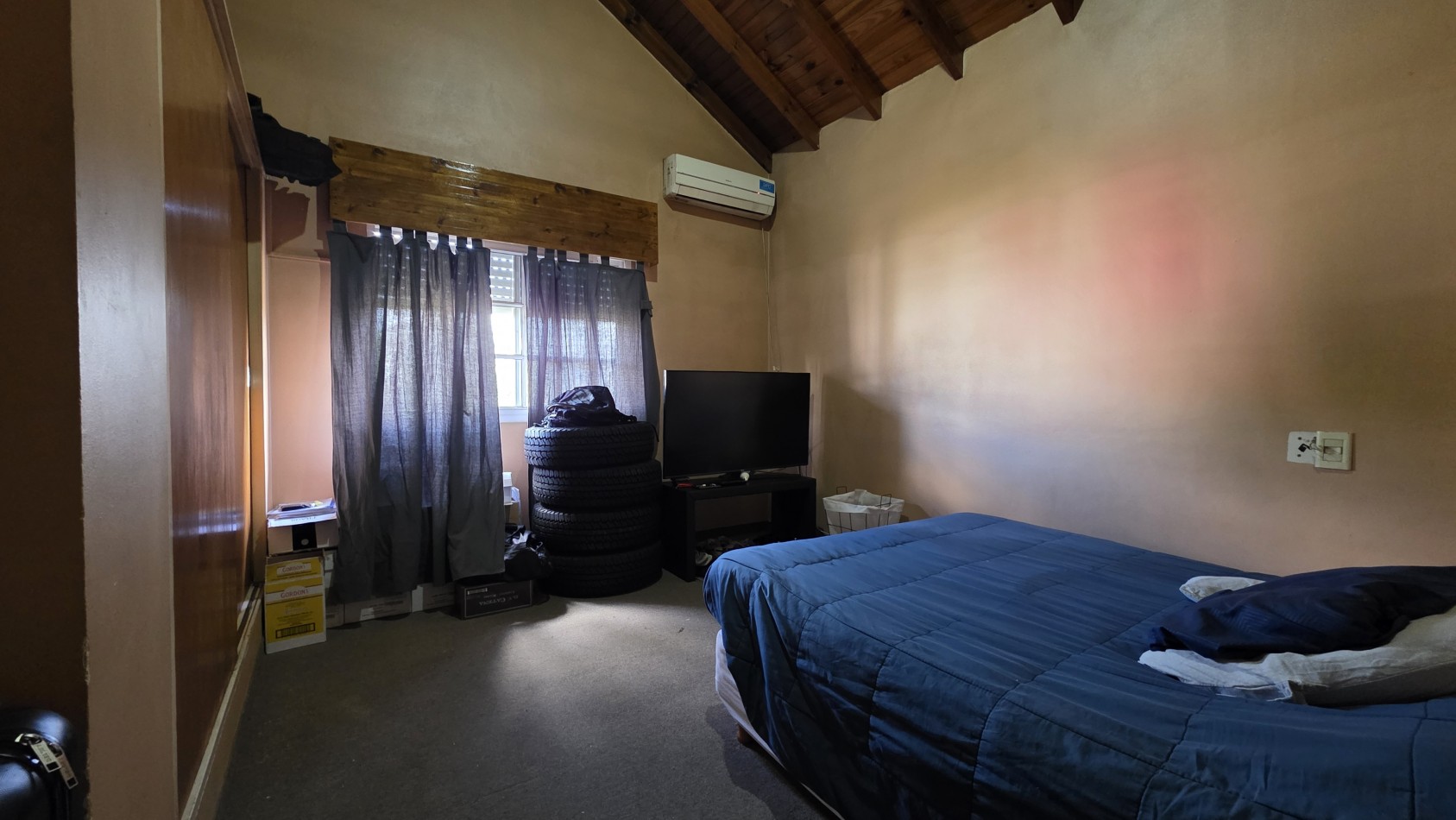 3 AMBIENTES CON COCHERA Y PATIO