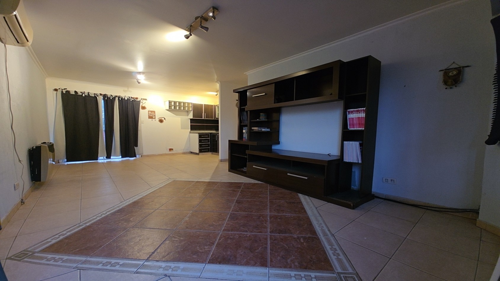 DEPARTAMENTO 4 AMBIENTES CON PATIO, SIN EXPENSAS