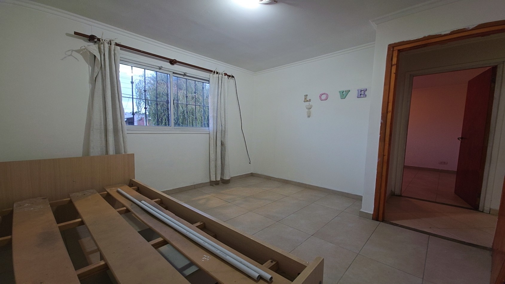 DEPARTAMENTO 4 AMBIENTES CON PATIO, SIN EXPENSAS