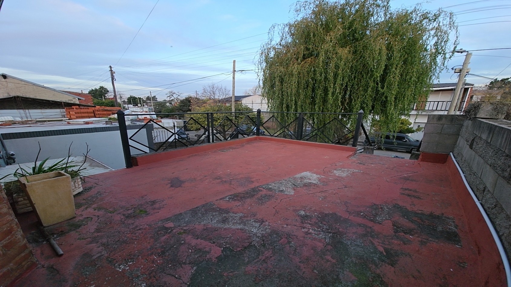 DEPARTAMENTO 4 AMBIENTES CON PATIO, SIN EXPENSAS