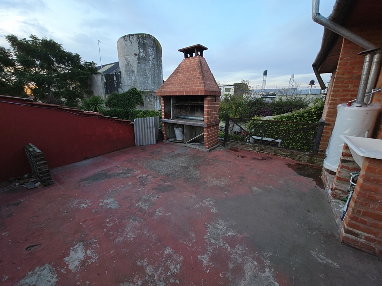DEPARTAMENTO 4 AMBIENTES CON PATIO, SIN EXPENSAS