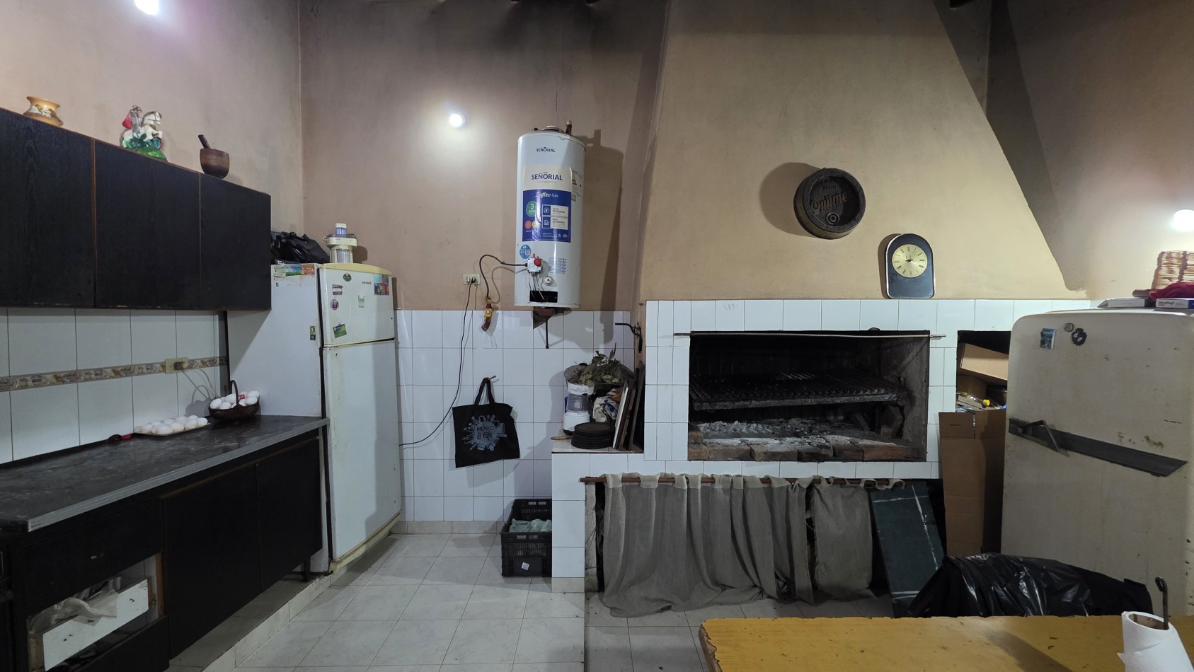 CASA CONSTRUIDA SOBRE 2 LOTES