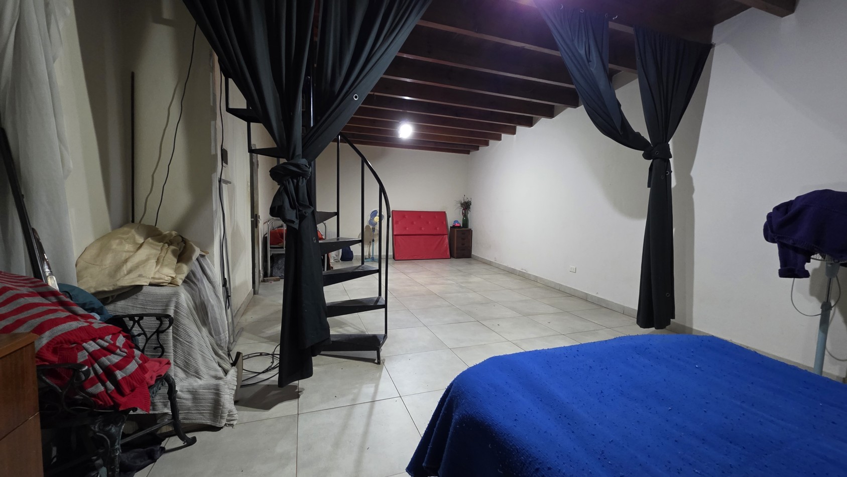 CASA CONSTRUIDA SOBRE 2 LOTES