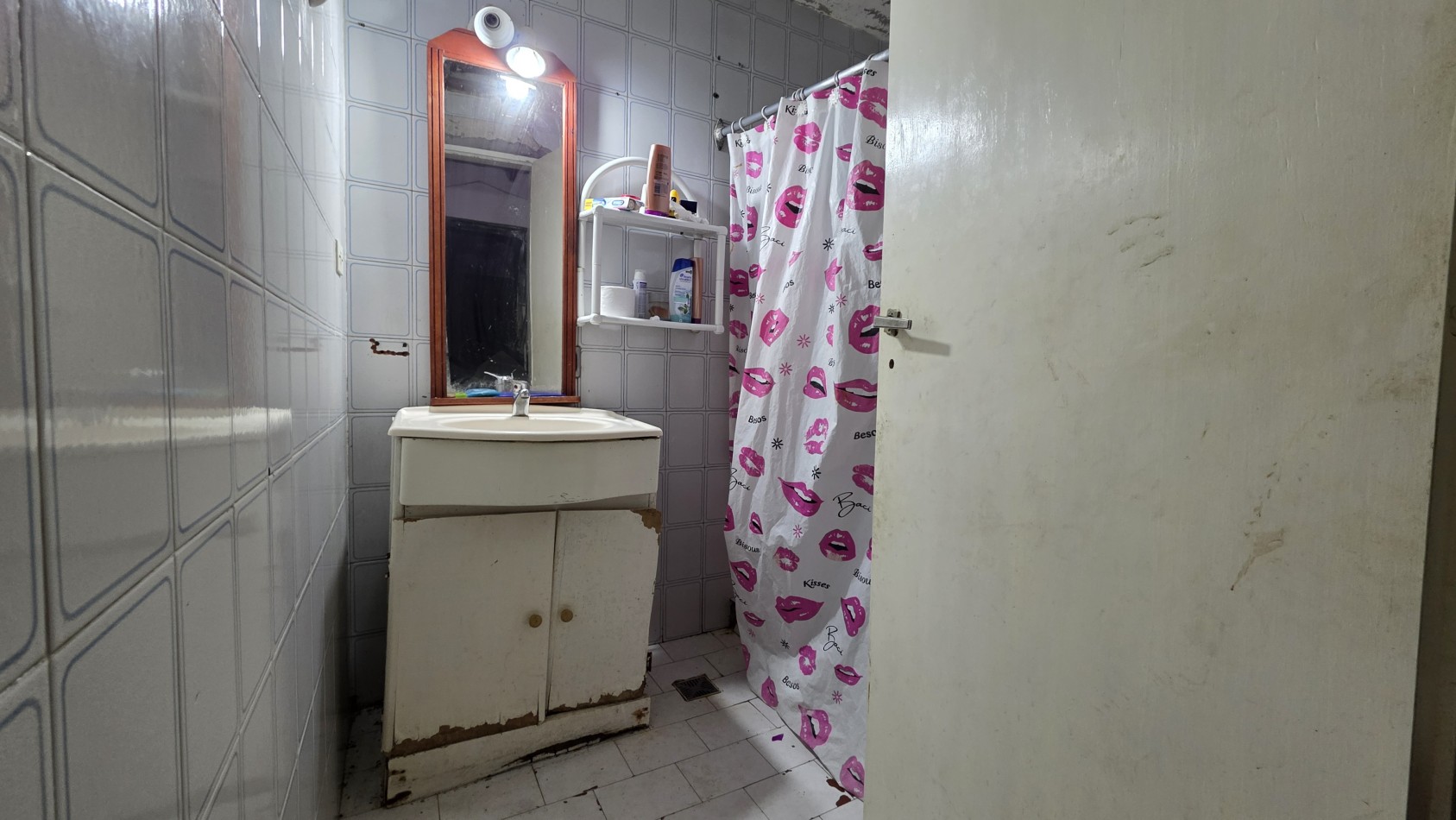 CASA CONSTRUIDA SOBRE 2 LOTES
