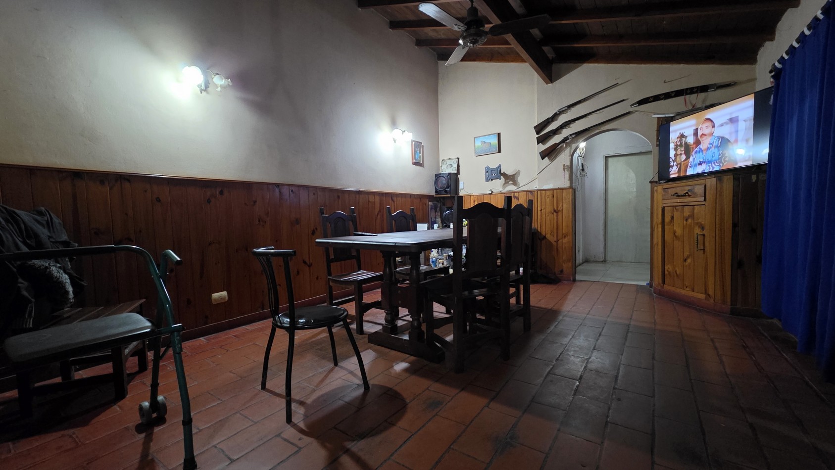 CASA CONSTRUIDA SOBRE 2 LOTES