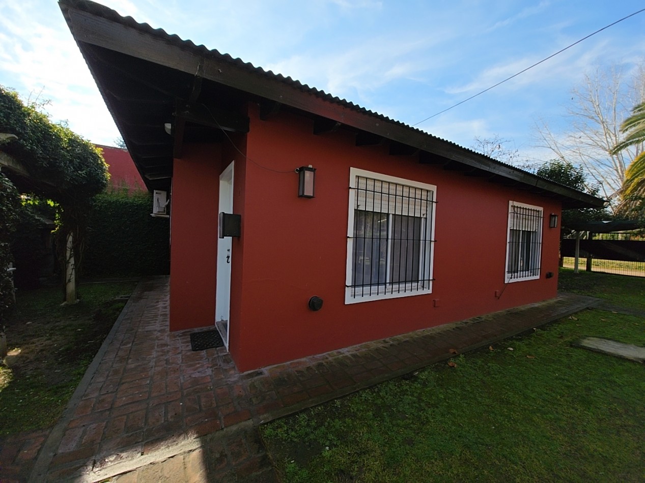 OPORTUNIDAD DE INVERSION, COMPLEJO DE 5 CABAÑAS A METROS DE LA LAGUNA + POSIBILIDAD DE CASA LINDERA