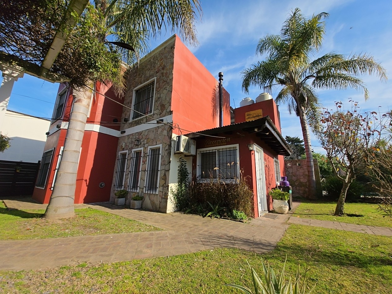 OPORTUNIDAD DE INVERSION, COMPLEJO DE 5 CABAÑAS A METROS DE LA LAGUNA + POSIBILIDAD DE CASA LINDERA