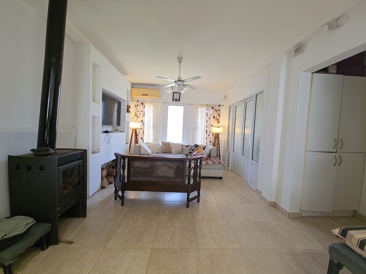 OPORTUNIDAD DE INVERSION, COMPLEJO DE 5 CABAÑAS A METROS DE LA LAGUNA + POSIBILIDAD DE CASA LINDERA