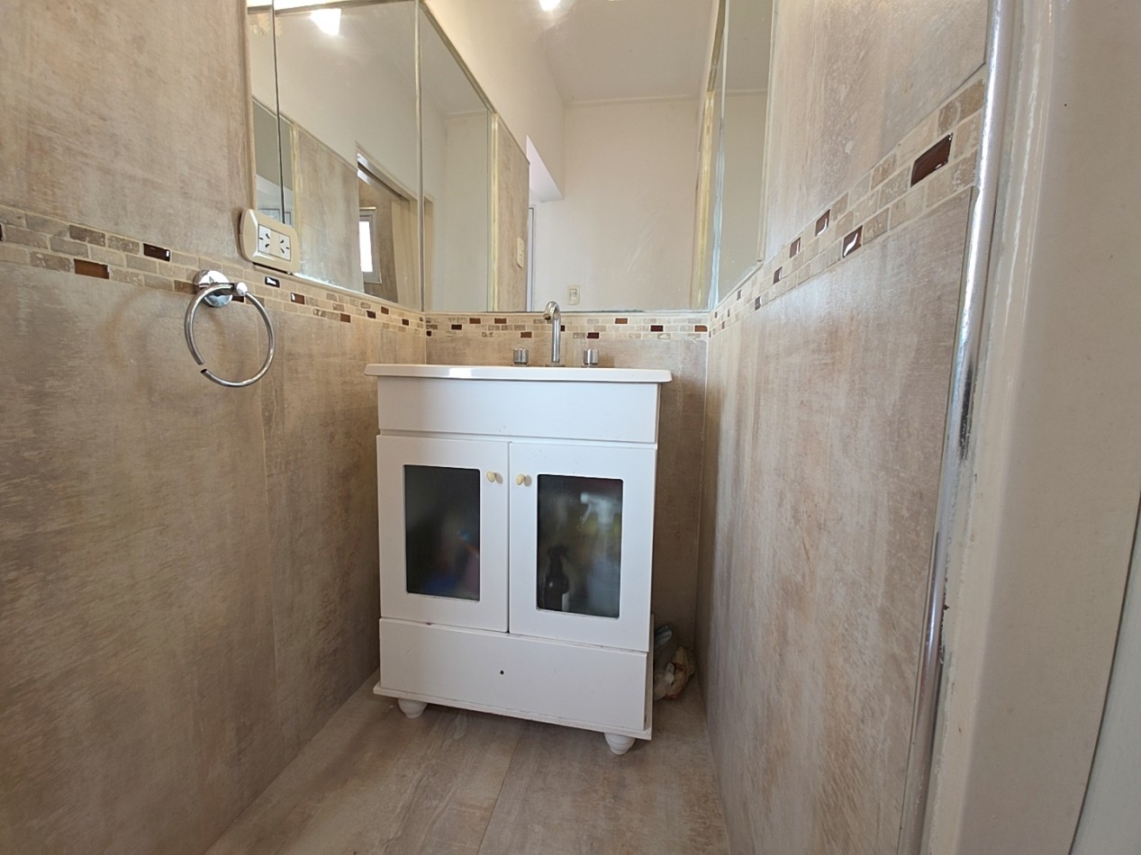 OPORTUNIDAD DE INVERSION, COMPLEJO DE 5 CABAÑAS A METROS DE LA LAGUNA + POSIBILIDAD DE CASA LINDERA