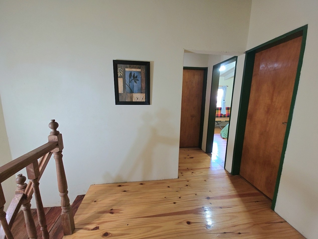 CASA EN 2 PLANTAS 5 AMBIENTES