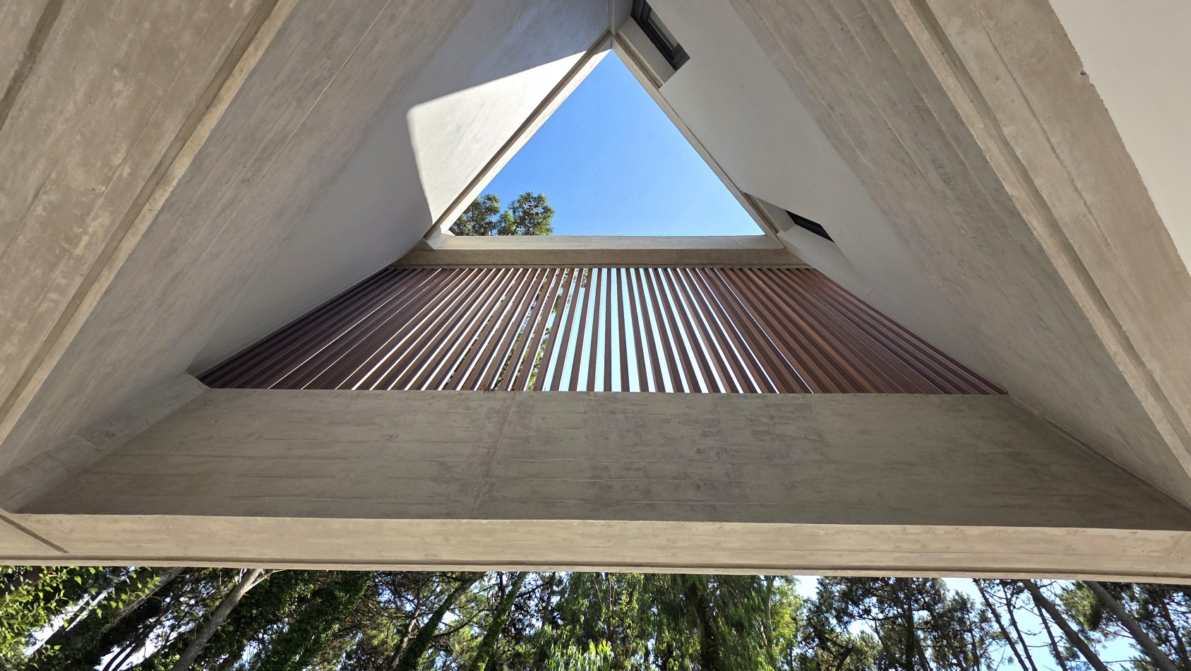 Arquitectura de autor en Carilo, a pasos del centro y la playa