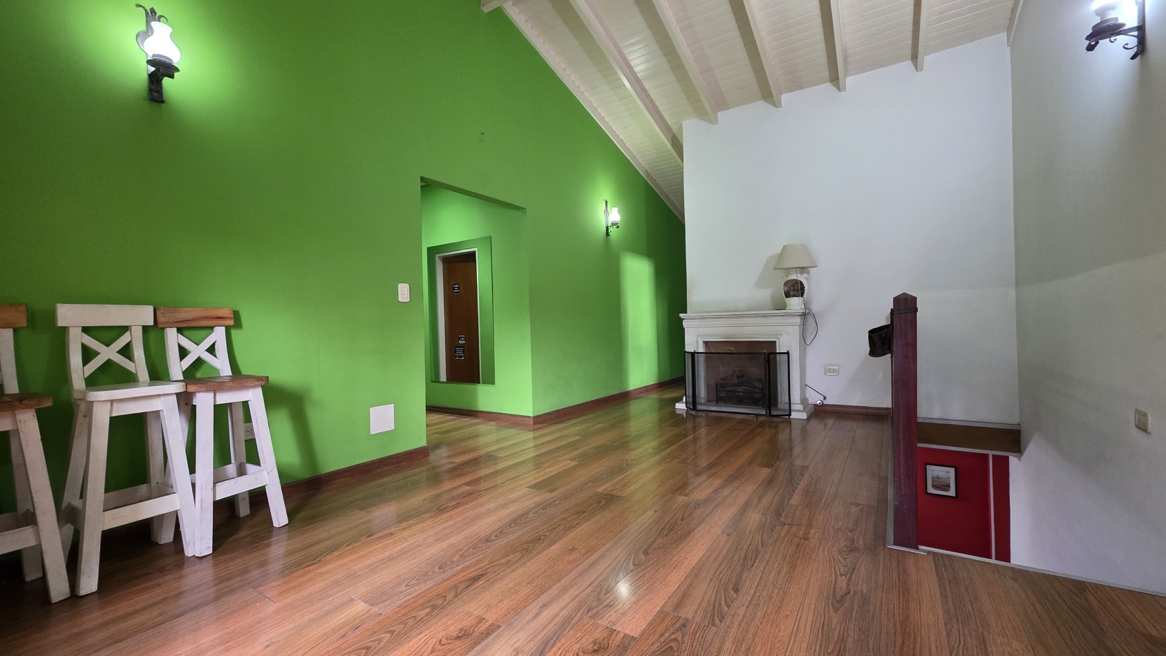 CASA 6 AMBIENTES CON PILETA