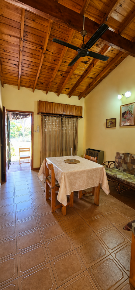 CASA EN VENTA EN LAS TONINAS A 6 CUADRAS DEL MAR - LOTE 10x40 - GAS NATURAL - GRAN POTENCIAL