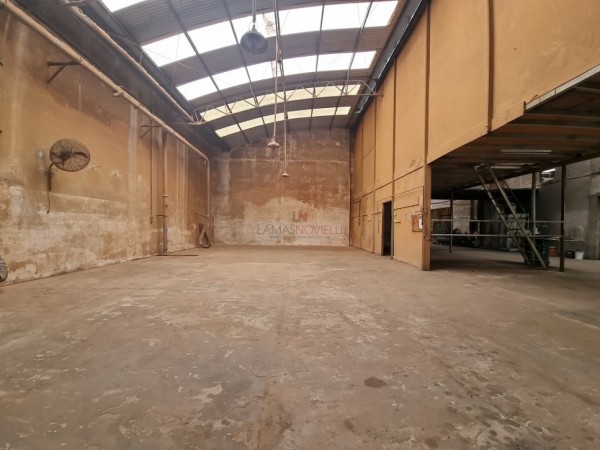 GALPON 1600m2