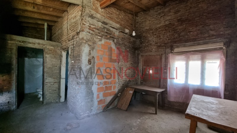 CASA A TERMINAR SOBRE LOTE PROPIO